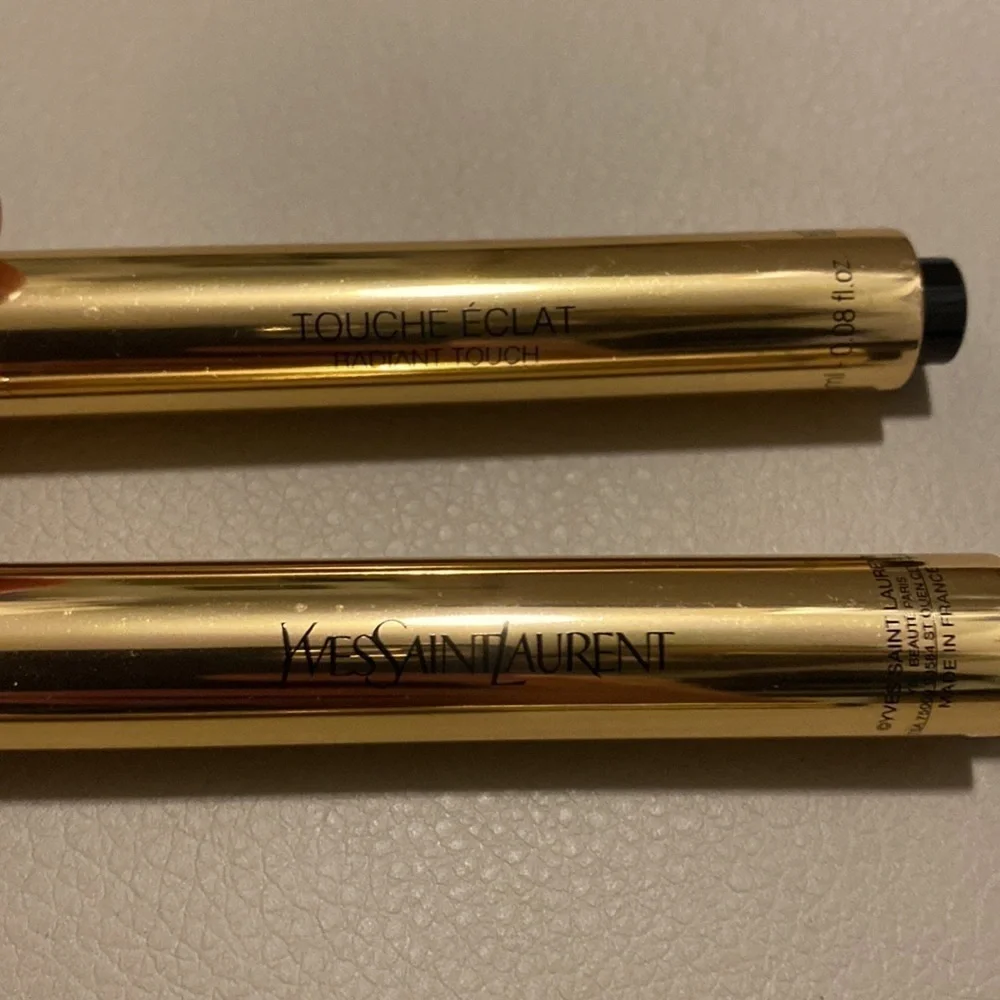 Saint Laurent Touche Eclat All over Brightening Concelar Pen .Set 4. New